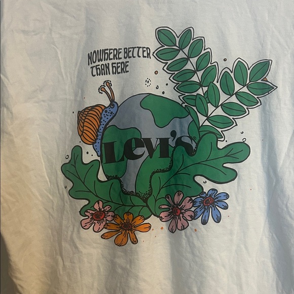 Levi's White Short Sleeve Tee with Logo - Picture 4 of 9